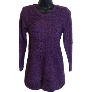 Universal Fashion Soft fuzzy boucle sweater